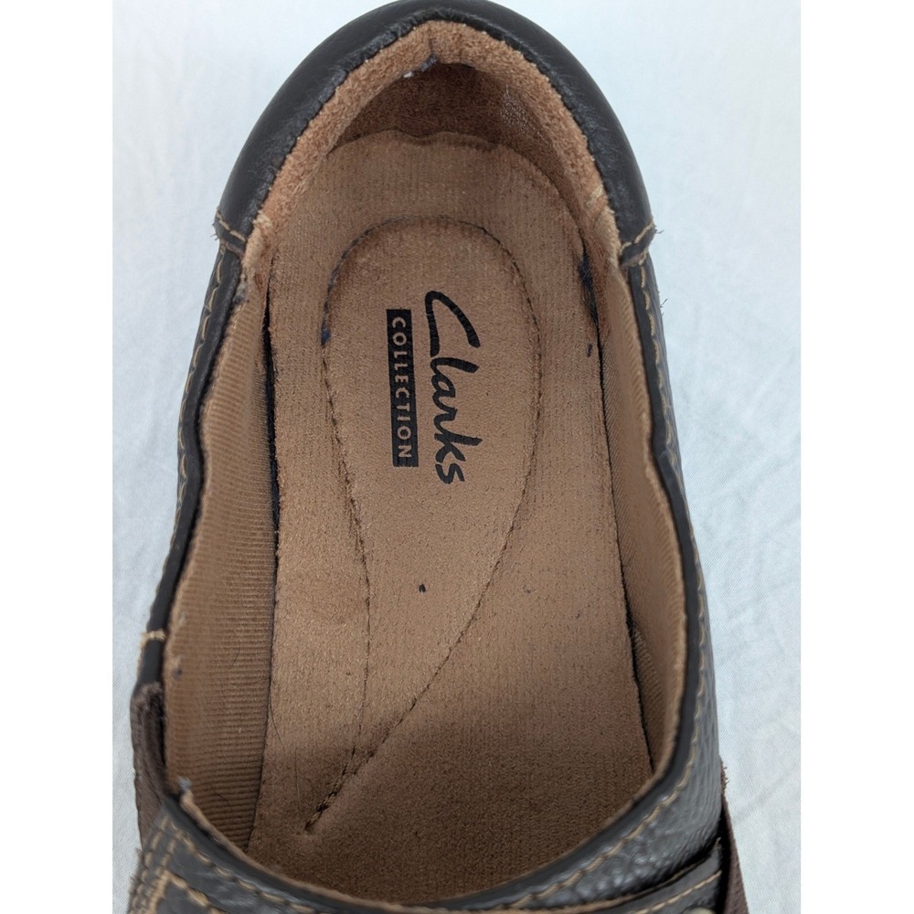 Clarks Womens Brown Leather Slip On Loafers Shoes Side Grommet Sz 6 - Picture 9 of 10